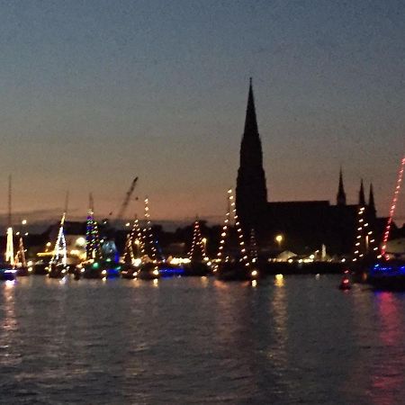 Direkter Blick Auf'S Wasser Fahrdorf  Bagian luar foto