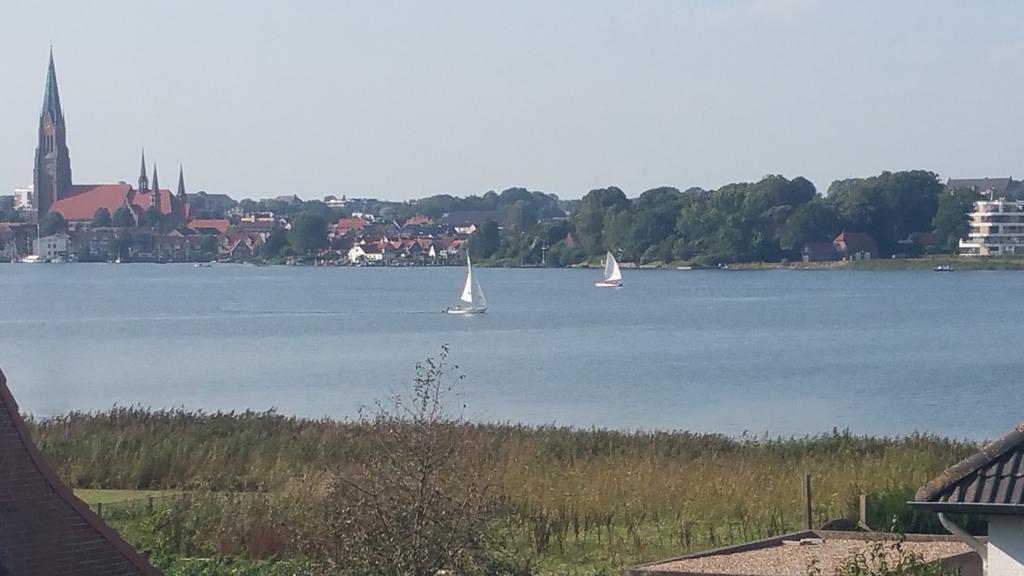 Direkter Blick Auf'S Wasser Fahrdorf  Bagian luar foto